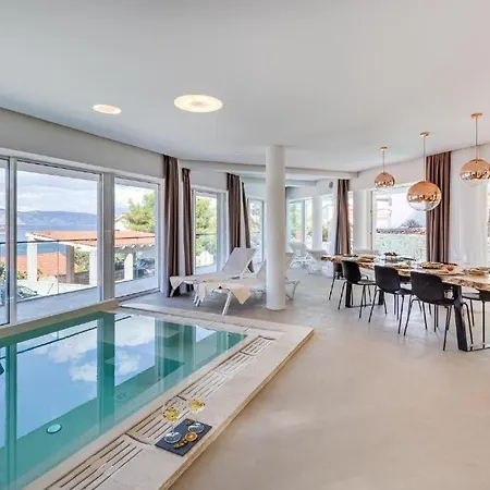 Luxe 2 Pools, Sauna * Vrboska