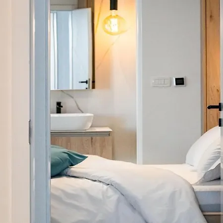 Luxe 2 Pools, Sauna * Vrboska