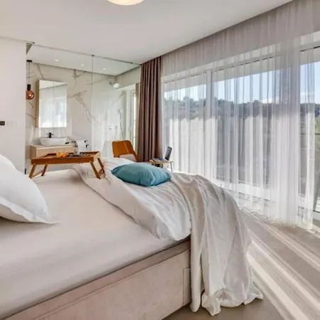 Luxe 2 Pools, Sauna Vrboska