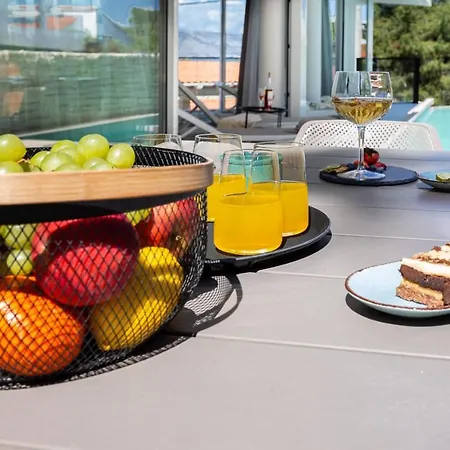 Villa Luxe 2 Pools, Sauna