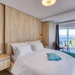 Luxe 2 Pools, Sauna Villa