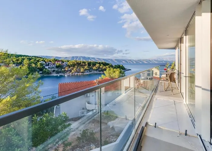 Luxe 2 Pools, Sauna Villa *