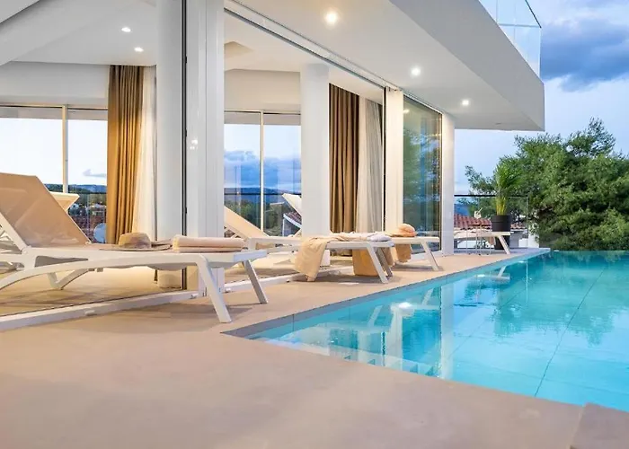Luxe 2 Pools, Sauna Vrboska
